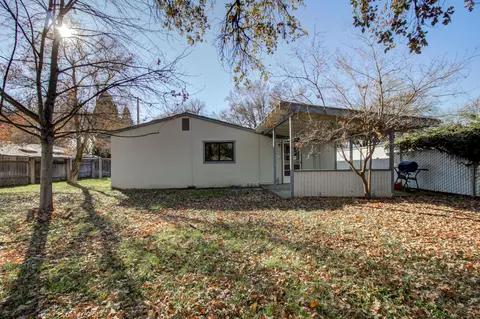 2137 Washington Ave, Redding, CA 96001 photo 24