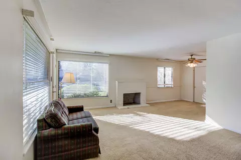 2137 Washington Ave, Redding, CA 96001 photo 6