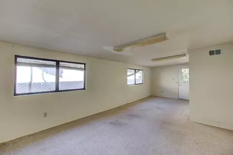 2137 Washington Ave, Redding, CA 96001 photo 11