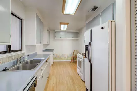 2137 Washington Ave, Redding, CA 96001 photo 8