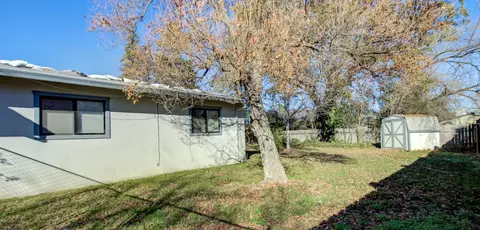 2137 Washington Ave, Redding, CA 96001 photo 26
