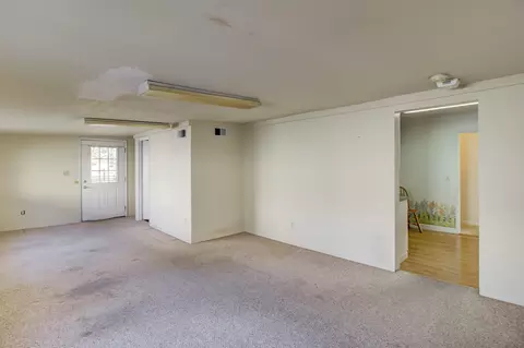 2137 Washington Ave, Redding, CA 96001 photo 12