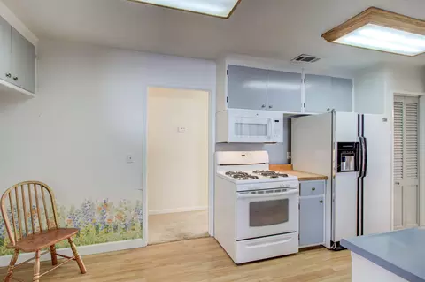 2137 Washington Ave, Redding, CA 96001 photo 10