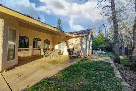 5955 Fairmont Dr, Redding, CA 96003 photo 19