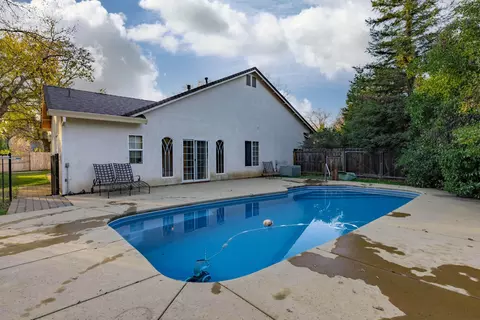 5955 Fairmont Dr, Redding, CA 96003 photo 21