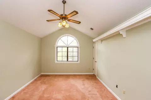 8138 Secluded Valley Dr, Redding, CA 96001 photo 21