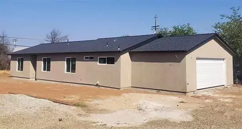 4060 Easter Ave, Redding, CA 96003 photo 1