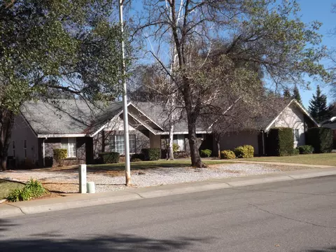 4123 Brittany Dr, Redding, CA 96002 photo 3