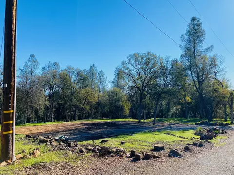 13872 Bear Cub Ct, Redding, CA 96003 photo 6