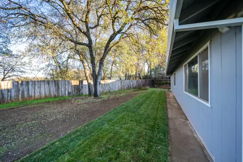 2790 Carolee Ct, Redding, CA 96002 photo 27