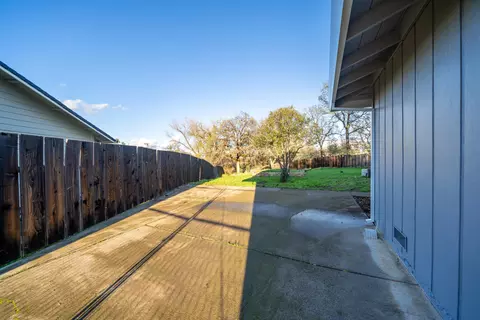 2790 Carolee Ct, Redding, CA 96002 photo 14