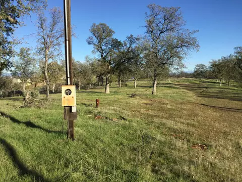 14141 Ohio Buckeye Ln, Igo, CA 96047 photo 11