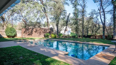 15976 Frontiersman Dr, Redding, CA 96001 photo 13