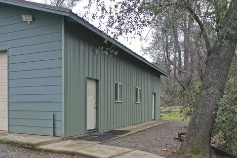 8440 Redbank Rd, Redding, CA 96001 photo 13