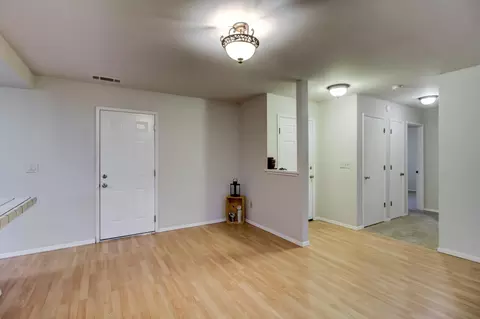 1032 Belcrest Dr, Redding, CA 96003 photo 5