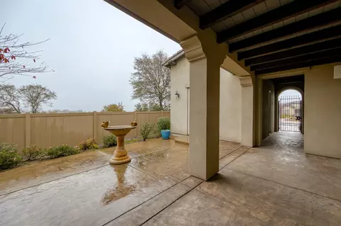20243 Chalone Pl, Anderson, CA 96007 photo 3