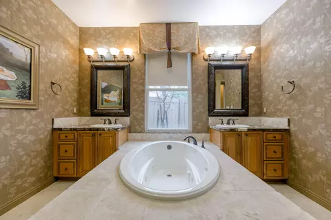 20243 Chalone Pl, Anderson, CA 96007 photo 9