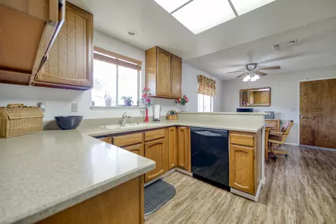 20248 Mosswood Ln, Redding, CA 96002 photo 15
