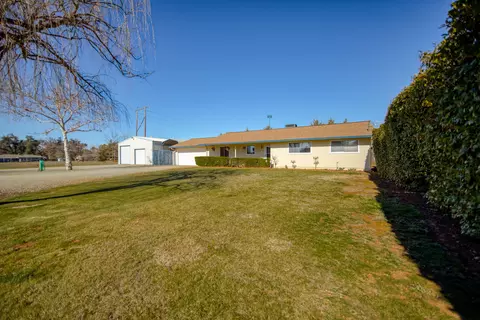 20248 Mosswood Ln, Redding, CA 96002 photo 2