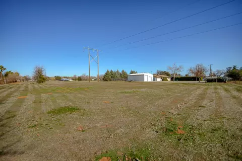 20248 Mosswood Ln, Redding, CA 96002 photo 32