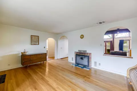 6760 W Waverly Ave, Redding, CA 96001 photo 5
