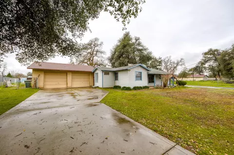 6760 W Waverly Ave, Redding, CA 96001 photo 1