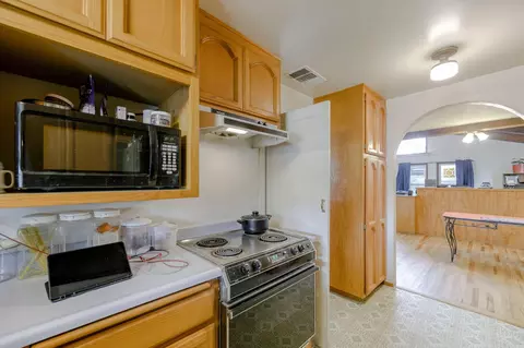6760 W Waverly Ave, Redding, CA 96001 photo 22