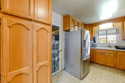 6760 W Waverly Ave, Redding, CA 96001 photo 23