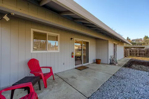 1436 Richland Way, Redding, CA 96003 photo 21