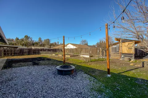 1436 Richland Way, Redding, CA 96003 photo 19