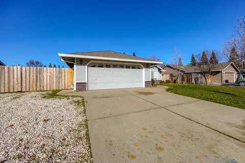 1436 Richland Way, Redding, CA 96003 photo 2