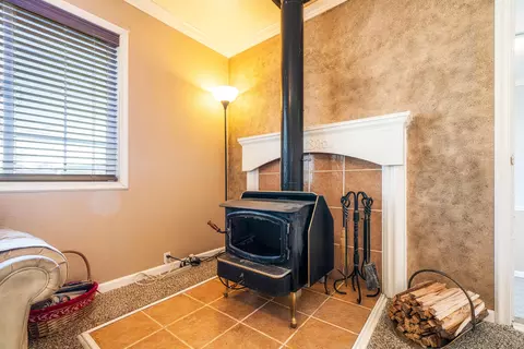 1635 Ferry St, Anderson, CA 96007 photo 10