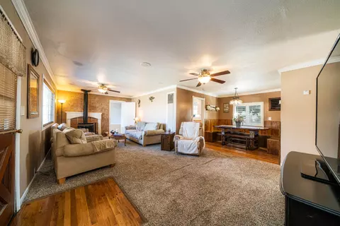 1635 Ferry St, Anderson, CA 96007 photo 6