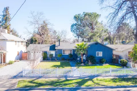 1635 Ferry St, Anderson, CA 96007 photo 2