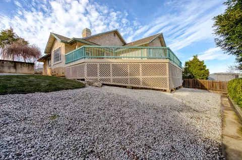 1039 Edgewater Ct, Redding, CA 96003 photo 44