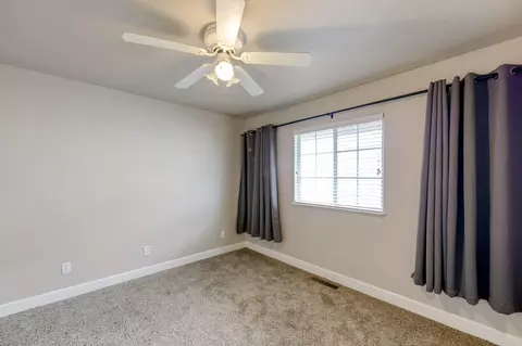 1039 Edgewater Ct, Redding, CA 96003 photo 33