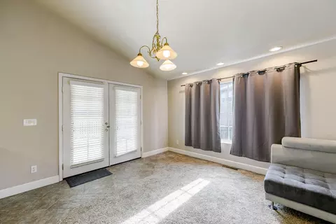 1039 Edgewater Ct, Redding, CA 96003 photo 12