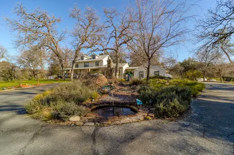 13545 Valley Creek Ln, Redding, CA 96003 photo 8