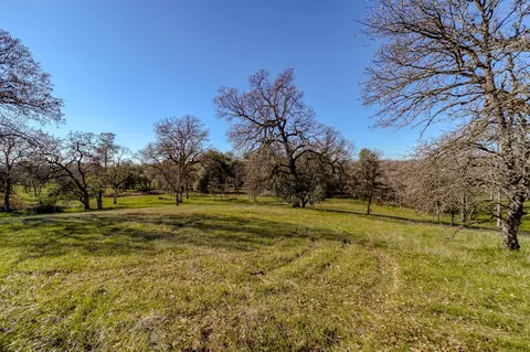 13545 Valley Creek Ln, Redding, CA 96003 photo 83