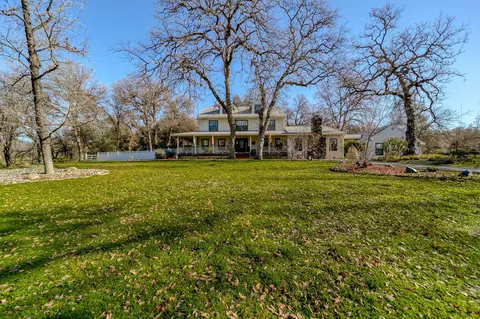 13545 Valley Creek Ln, Redding, CA 96003 photo 6