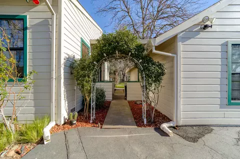13545 Valley Creek Ln, Redding, CA 96003 photo 23