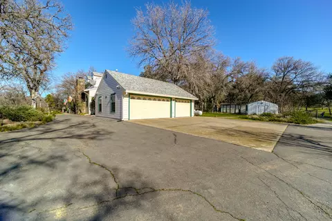 13545 Valley Creek Ln, Redding, CA 96003 photo 25