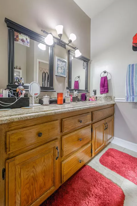 13545 Valley Creek Ln, Redding, CA 96003 photo 69