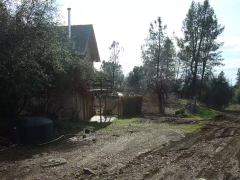 13582 Oak Run Rd, Oak Run, CA 96069 photo 7