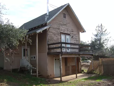 13582 Oak Run Rd, Oak Run, CA 96069 photo 2