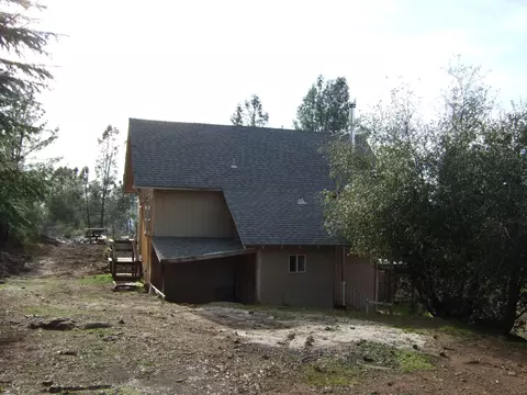 13582 Oak Run Rd, Oak Run, CA 96069 photo 6