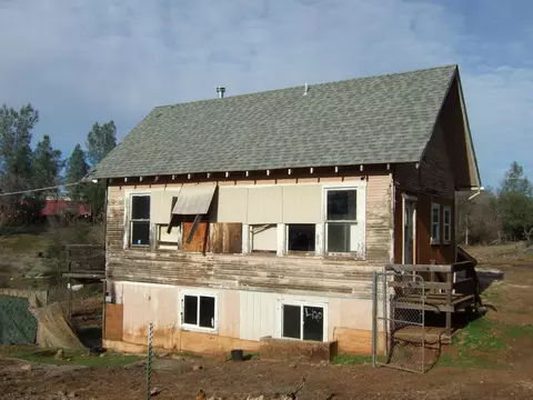 13582 Oak Run Rd, Oak Run, CA 96069 photo 4