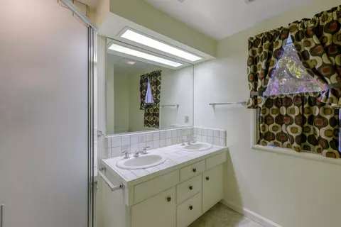 3015 Pioneer Dr, Redding, CA 96001 photo 29