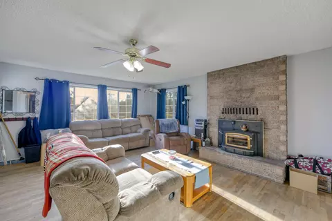 3358 Crest Dr, Anderson, CA 96007 photo 5