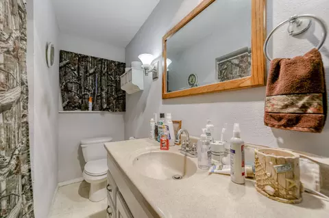 3358 Crest Dr, Anderson, CA 96007 photo 17